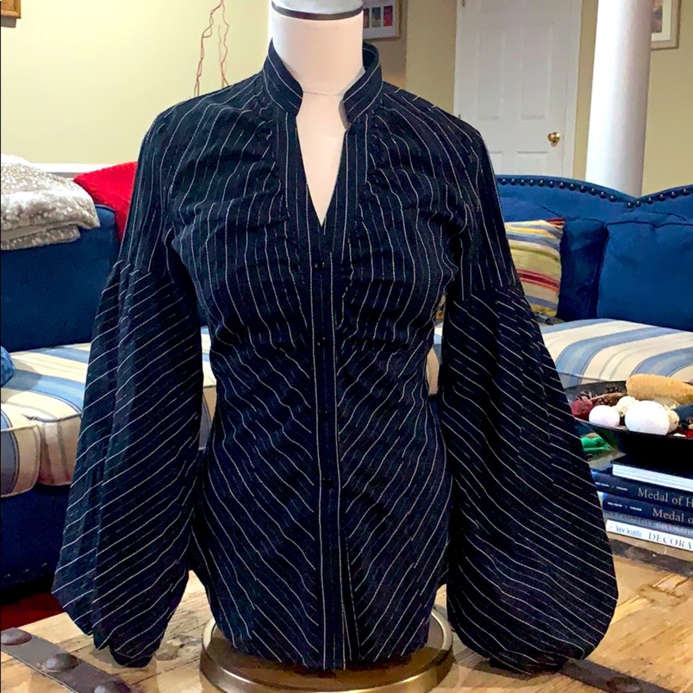 Stylish bottom down shirt